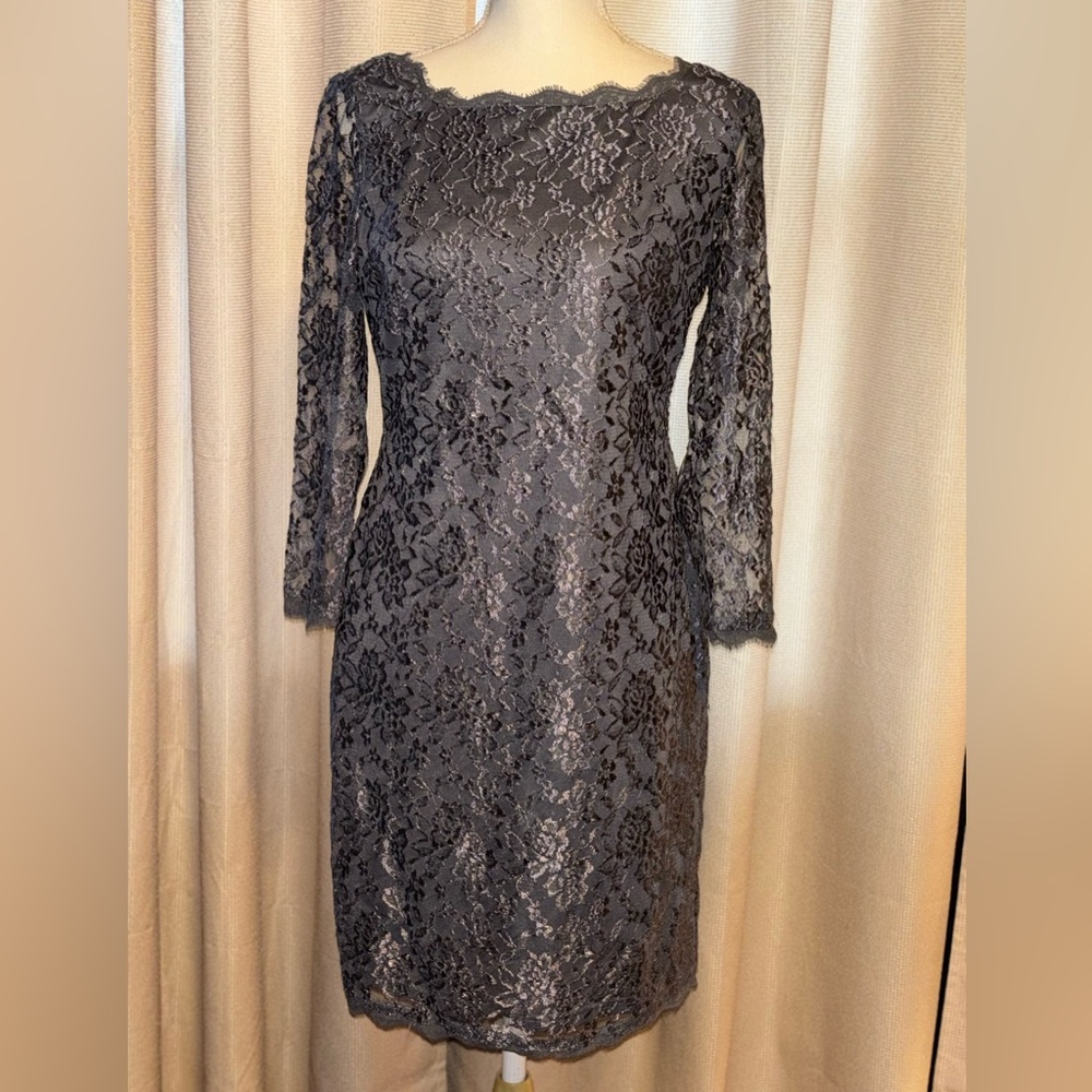 ADRIANNA PAPELL LACE SHEATH DRESS